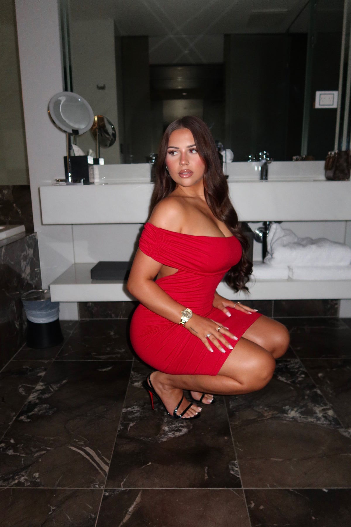 Selena Midi Dress - Red